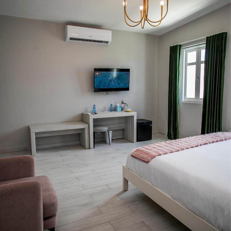 Trópica Beach Hotel San Juan Ngoại thất bức ảnh